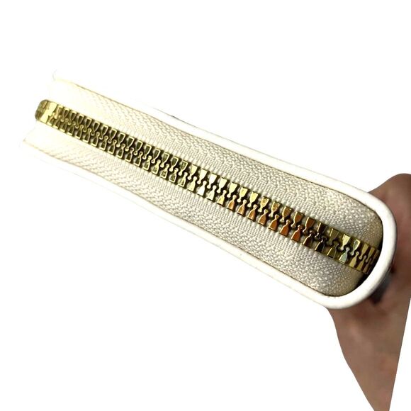 Hello Kitty Zip Around Wallet Pink and White Wallet 7.5" x 4" - Picture 7 of 7